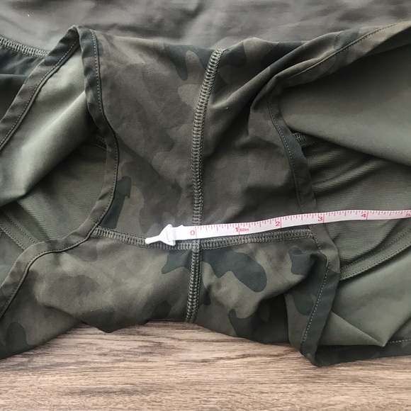 Lululemon Speed Shorts - Savasana Camo - Picture 6 of 8